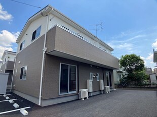 平松町メゾネットIIIの物件外観写真